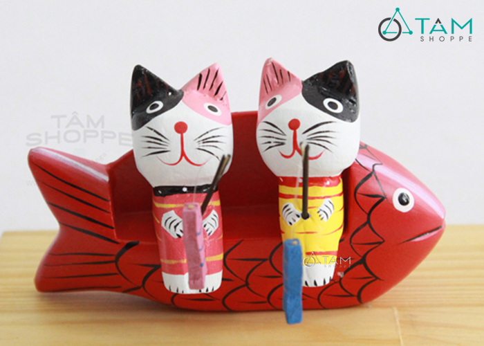 Bộ 2 mèo gỗ câu cá ngồi ghế cá chép 
